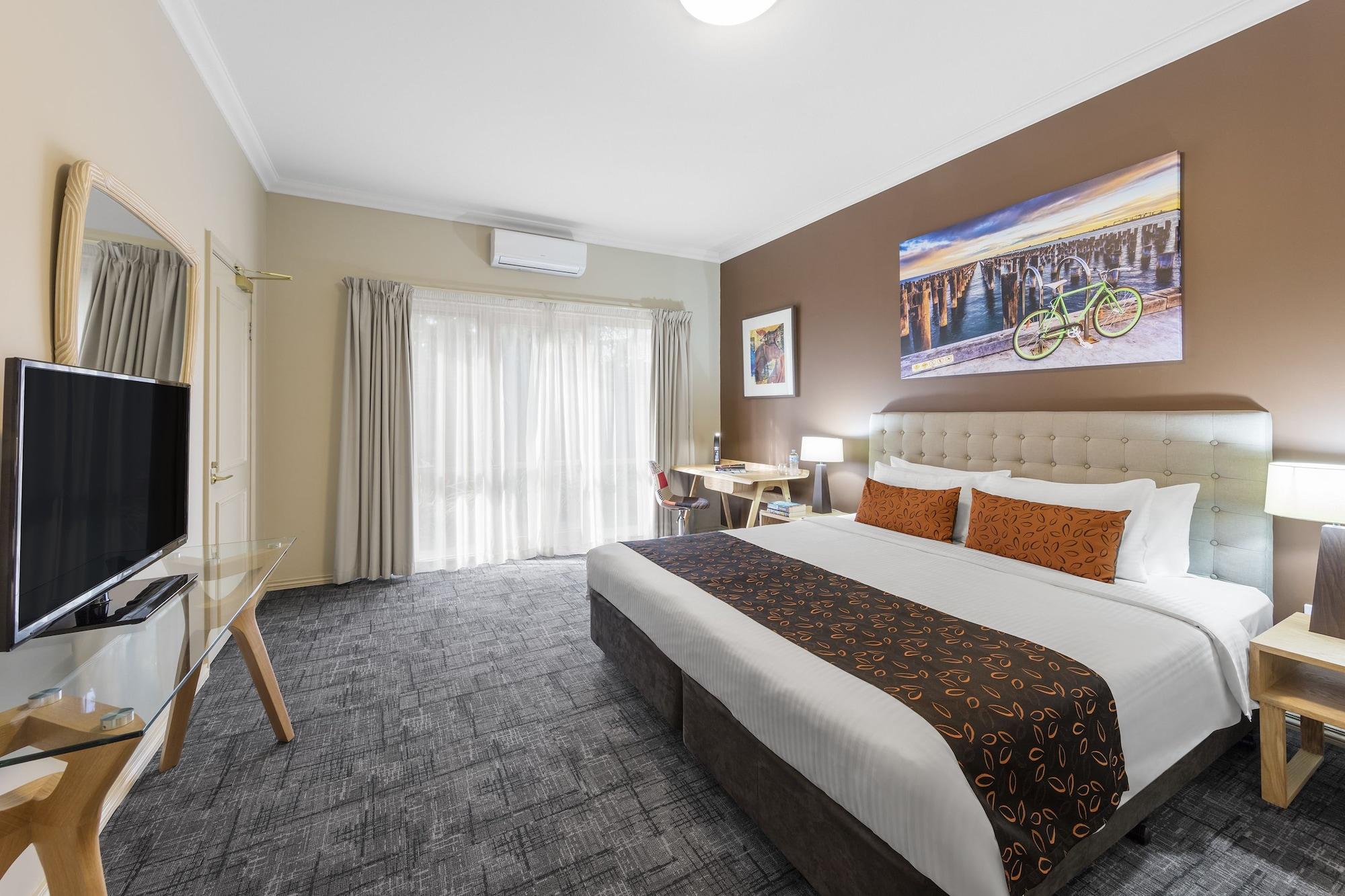 Kimberley Gardens Hotel, Serviced Apartments And Serviced Villas Melbourne Bagian luar foto