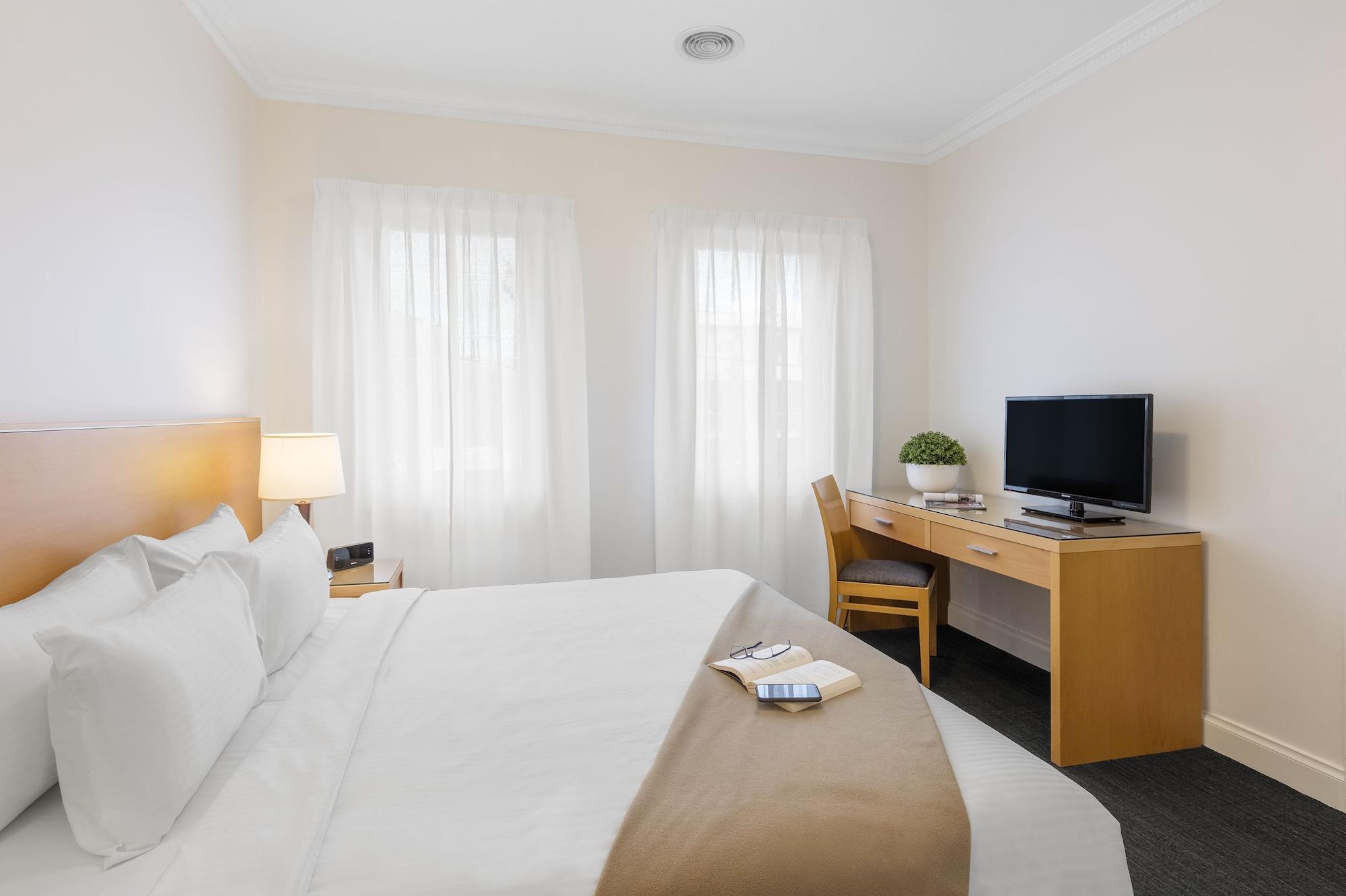 Kimberley Gardens Hotel, Serviced Apartments And Serviced Villas Melbourne Bagian luar foto