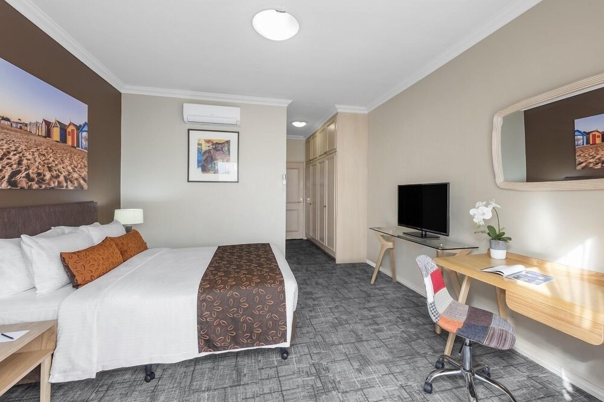 Kimberley Gardens Hotel, Serviced Apartments And Serviced Villas Melbourne Bagian luar foto