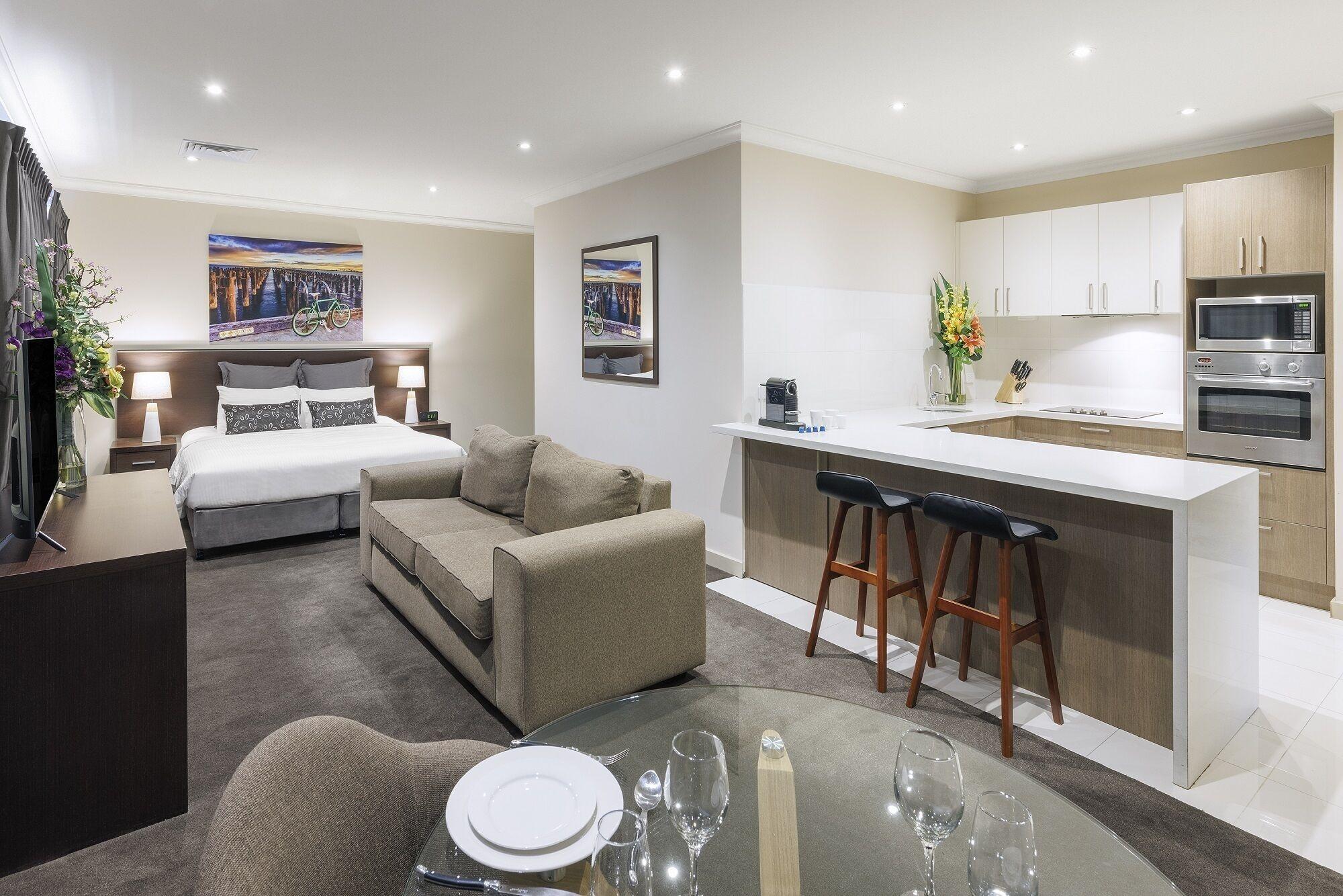 Kimberley Gardens Hotel, Serviced Apartments And Serviced Villas Melbourne Bagian luar foto