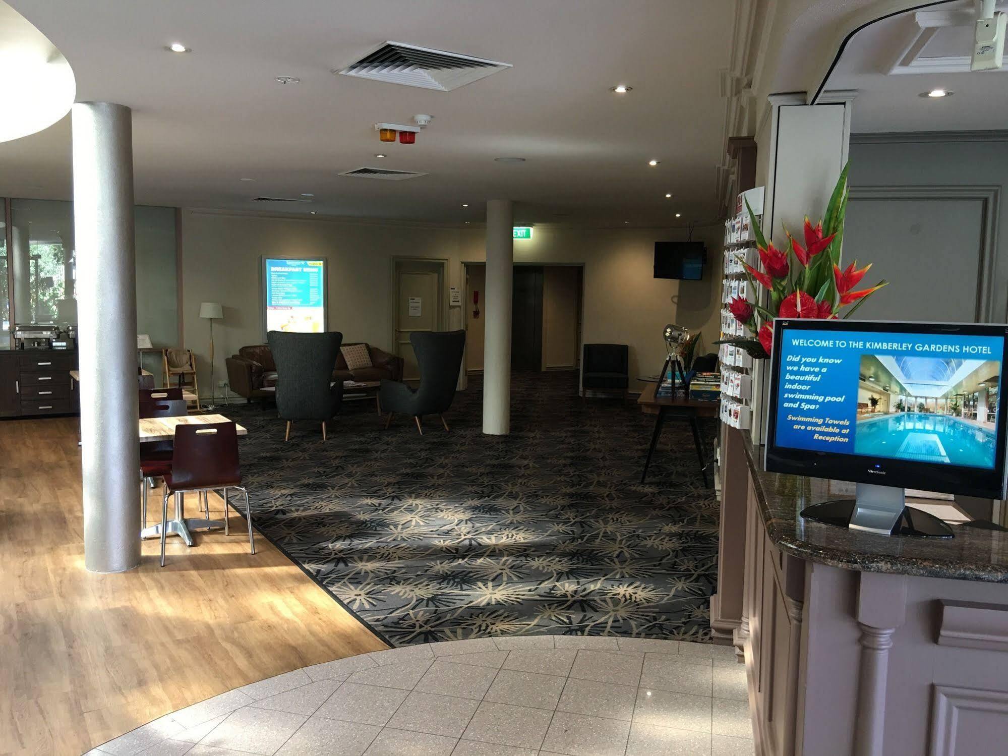 Kimberley Gardens Hotel, Serviced Apartments And Serviced Villas Melbourne Bagian luar foto